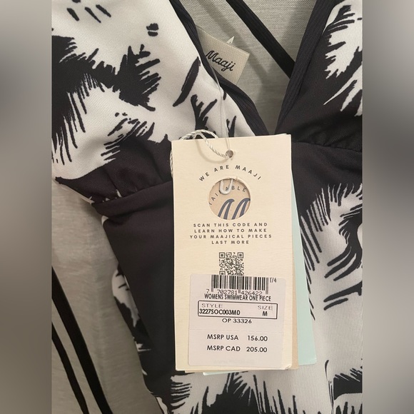 Bathing suit - Picture 3 of 3